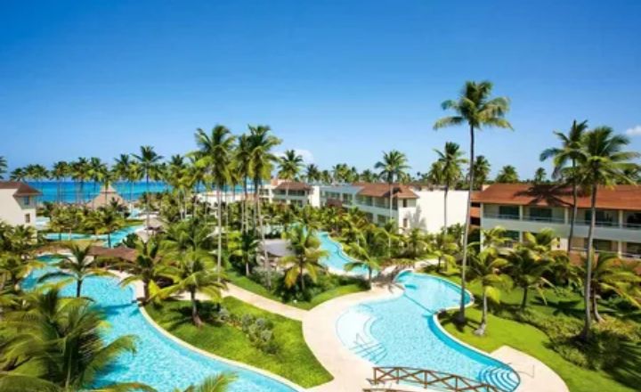 5 Best Resorts In Punta Cana For Singles & Solo Travelers