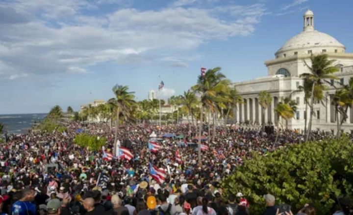 Fewer Holiday Crowds in Puerto Rico